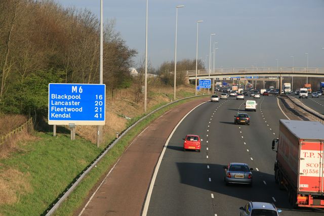 m6_sign.jpg